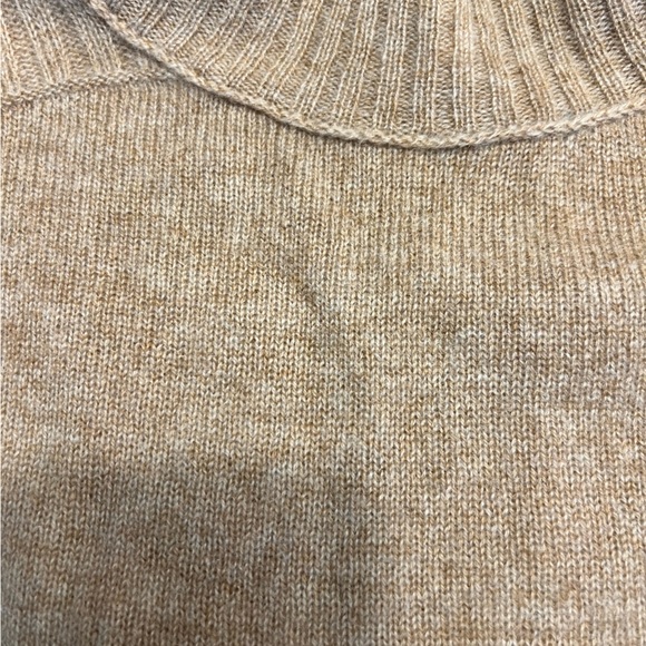 Free People 100% cashmere Sweater - Picture 6 of 11